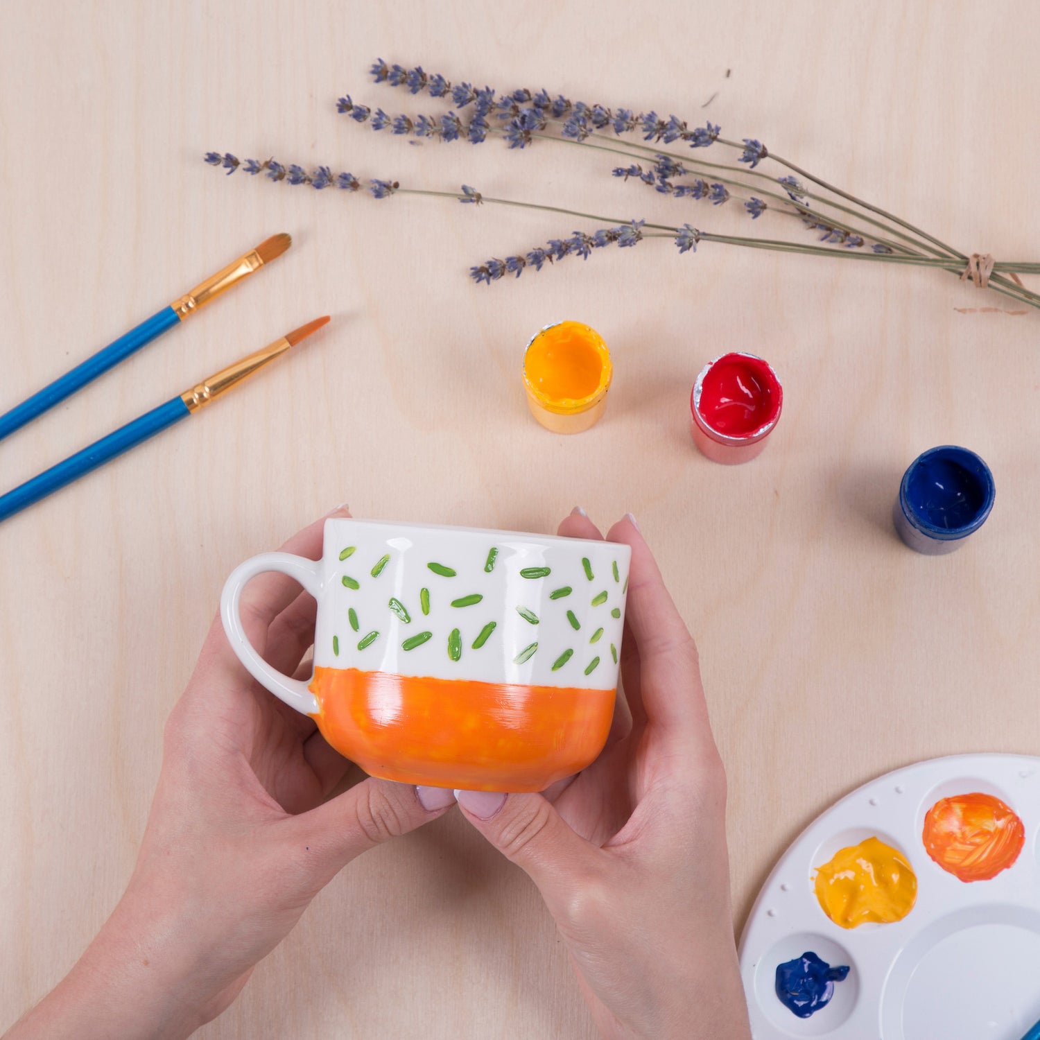 Crafters Decorate Your Own Cup Kit