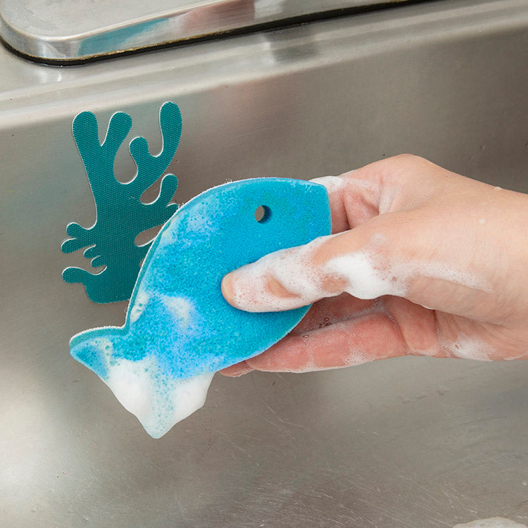 Fish Grab 'N Scrub