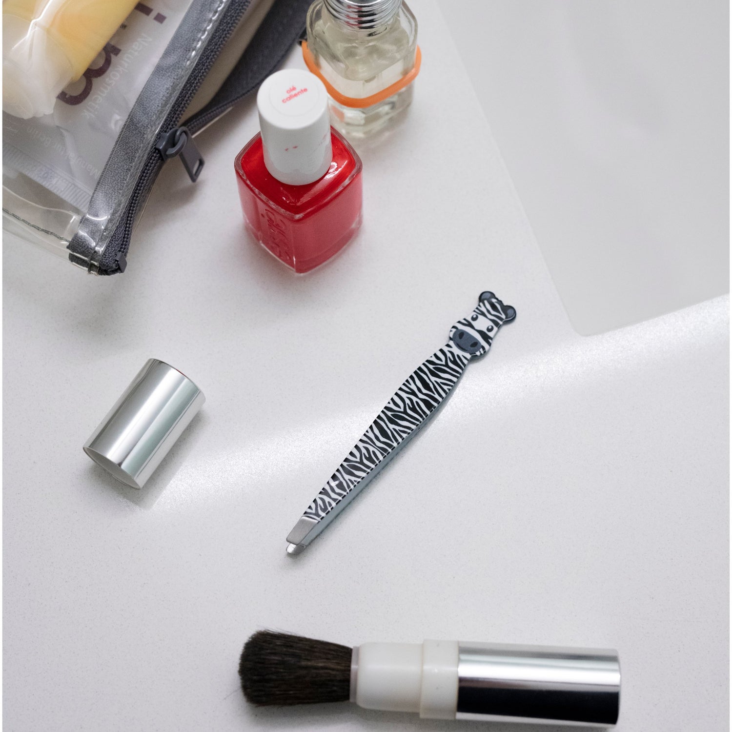 Safari Tweezers