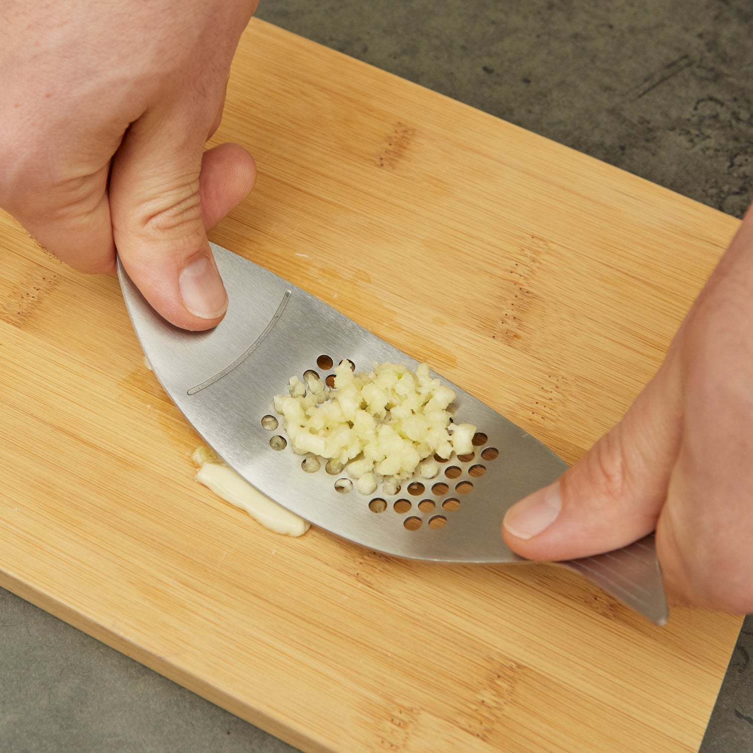 Fish Garlic Press