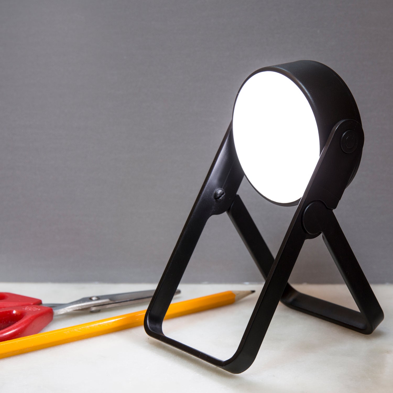 Lumière spot pliable