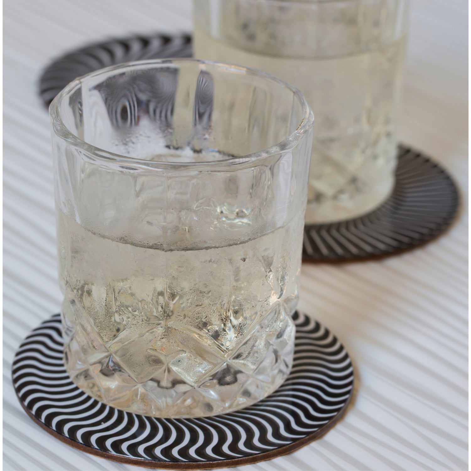 Dessous de verre moiré noir et blanc