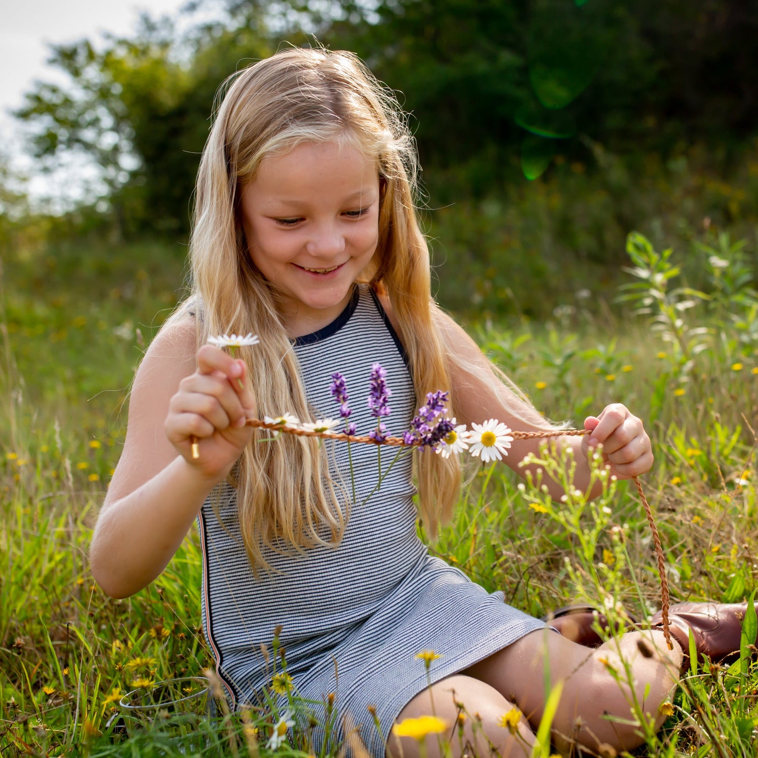 Huckleberry faire votre propre collier de fleurs fraîches