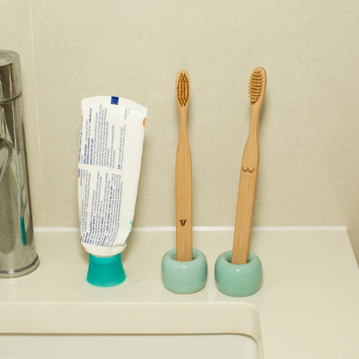 Nudie Bamboo Toothbrush Set