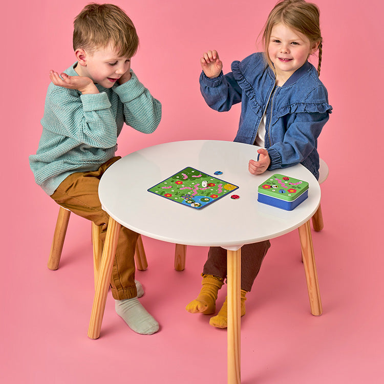 On the Go Bug Chase Game