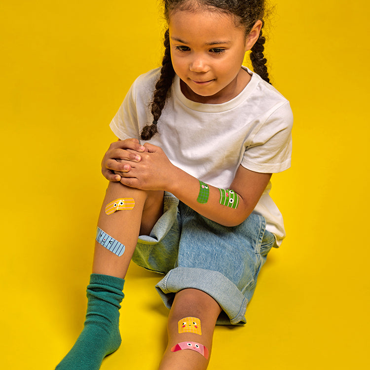 Kidoki OuchyFriend Adhesive Bandage