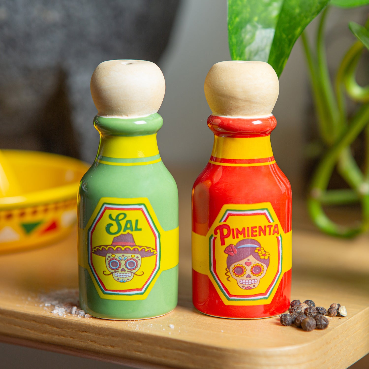 Hot Sauce Salt & Pepper Shakers