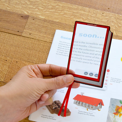 Fresnel Bookmark + Magnifier