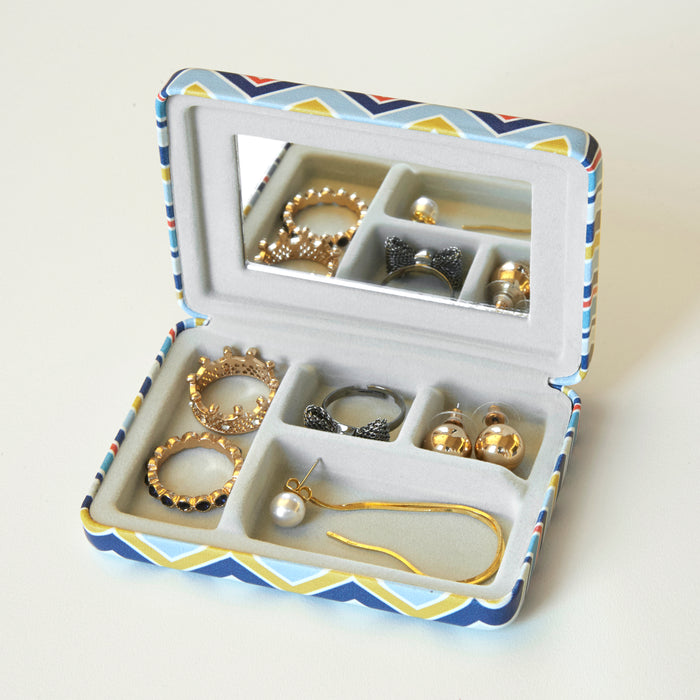 Portable Striped Jewelry Case